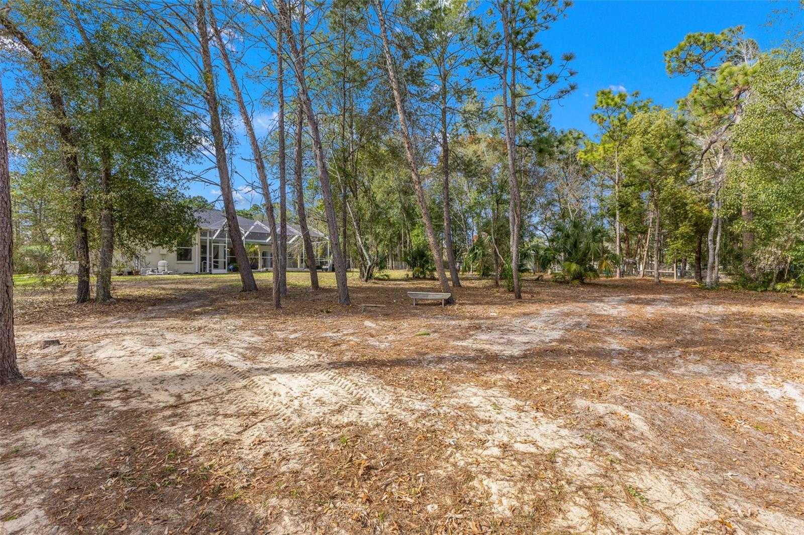 14071 LINDEN DR
