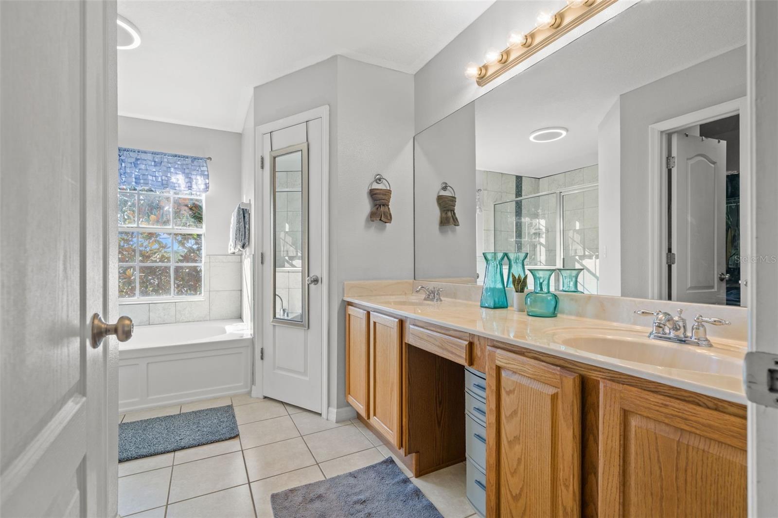 8540 SOUTHERN CHARM CIR