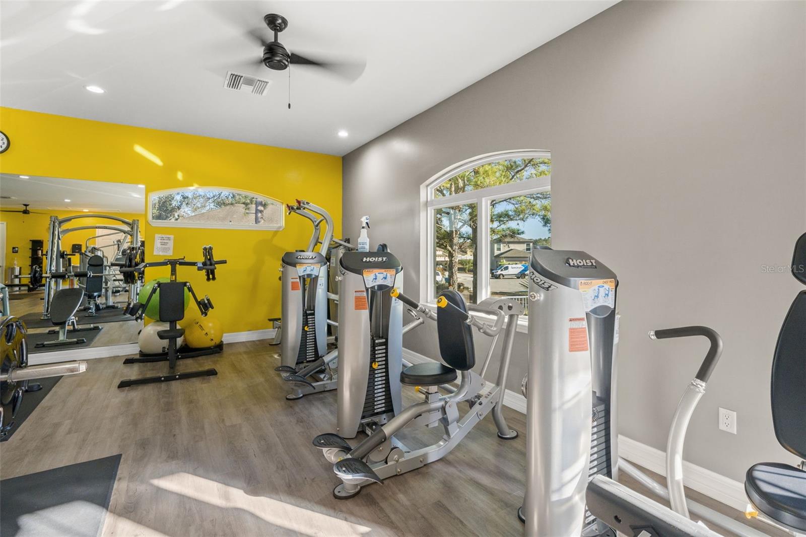 8540 SOUTHERN CHARM CIR