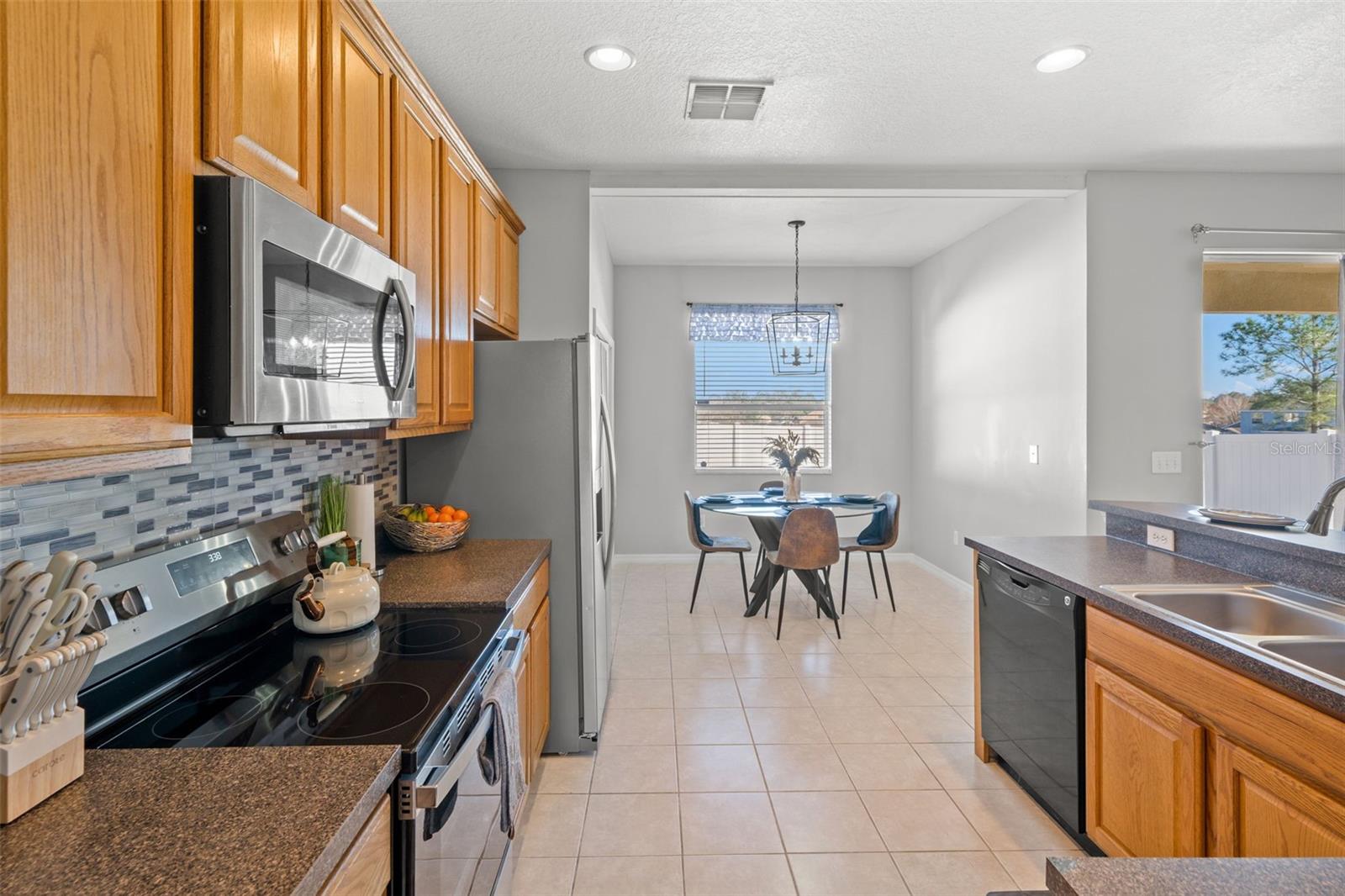 8540 SOUTHERN CHARM CIR