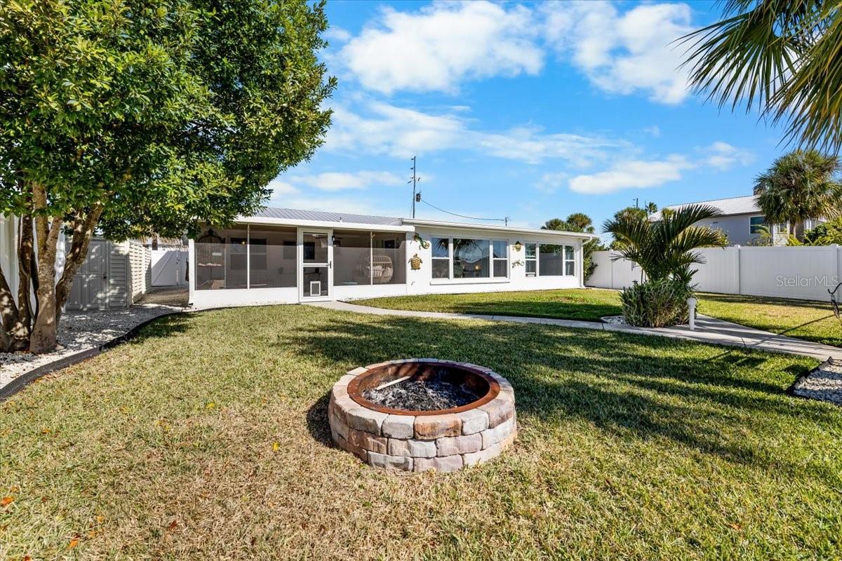 4016 FLAMINGO BLVD
