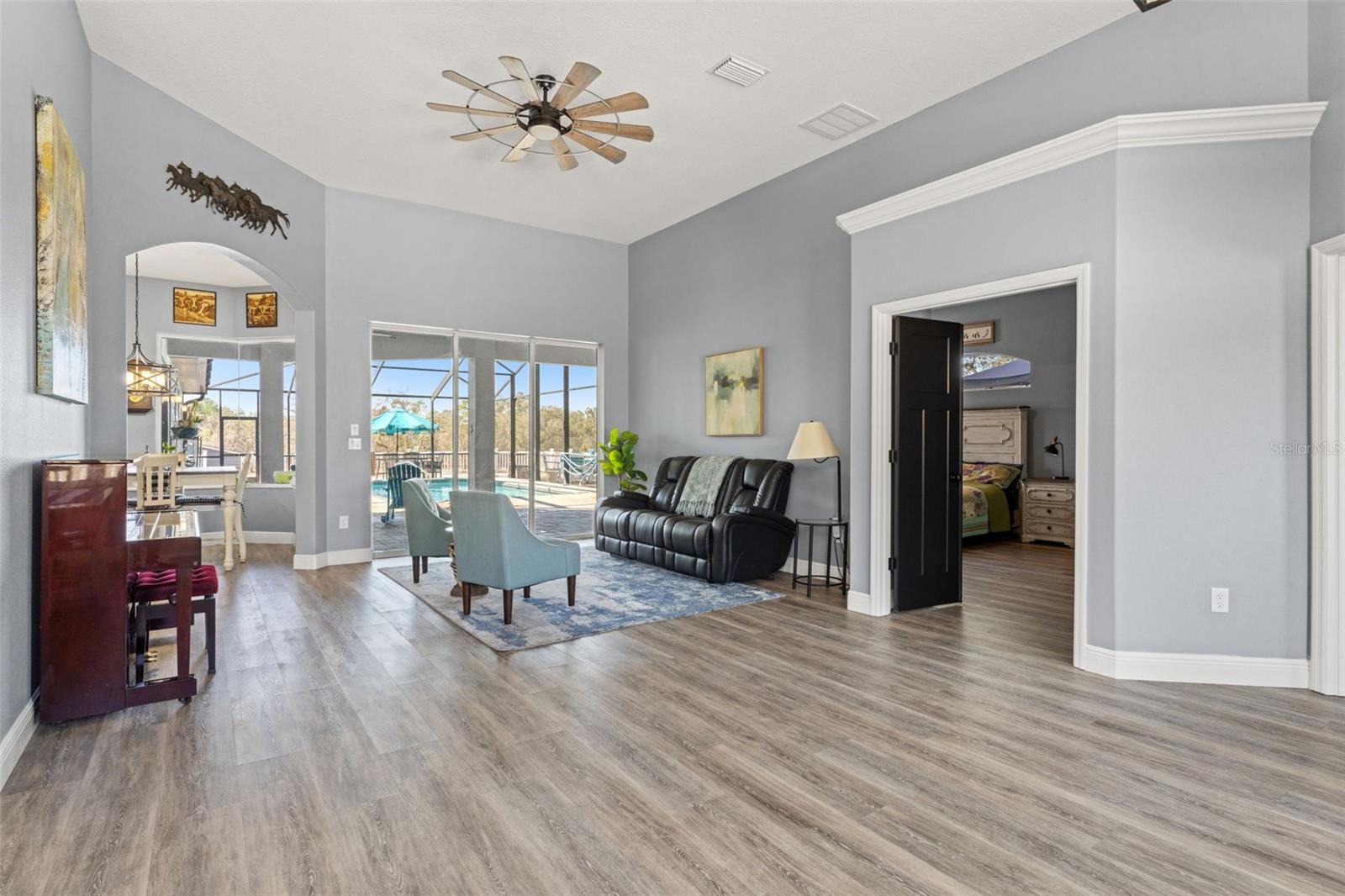 12277 ESKIMO CURLEW RD