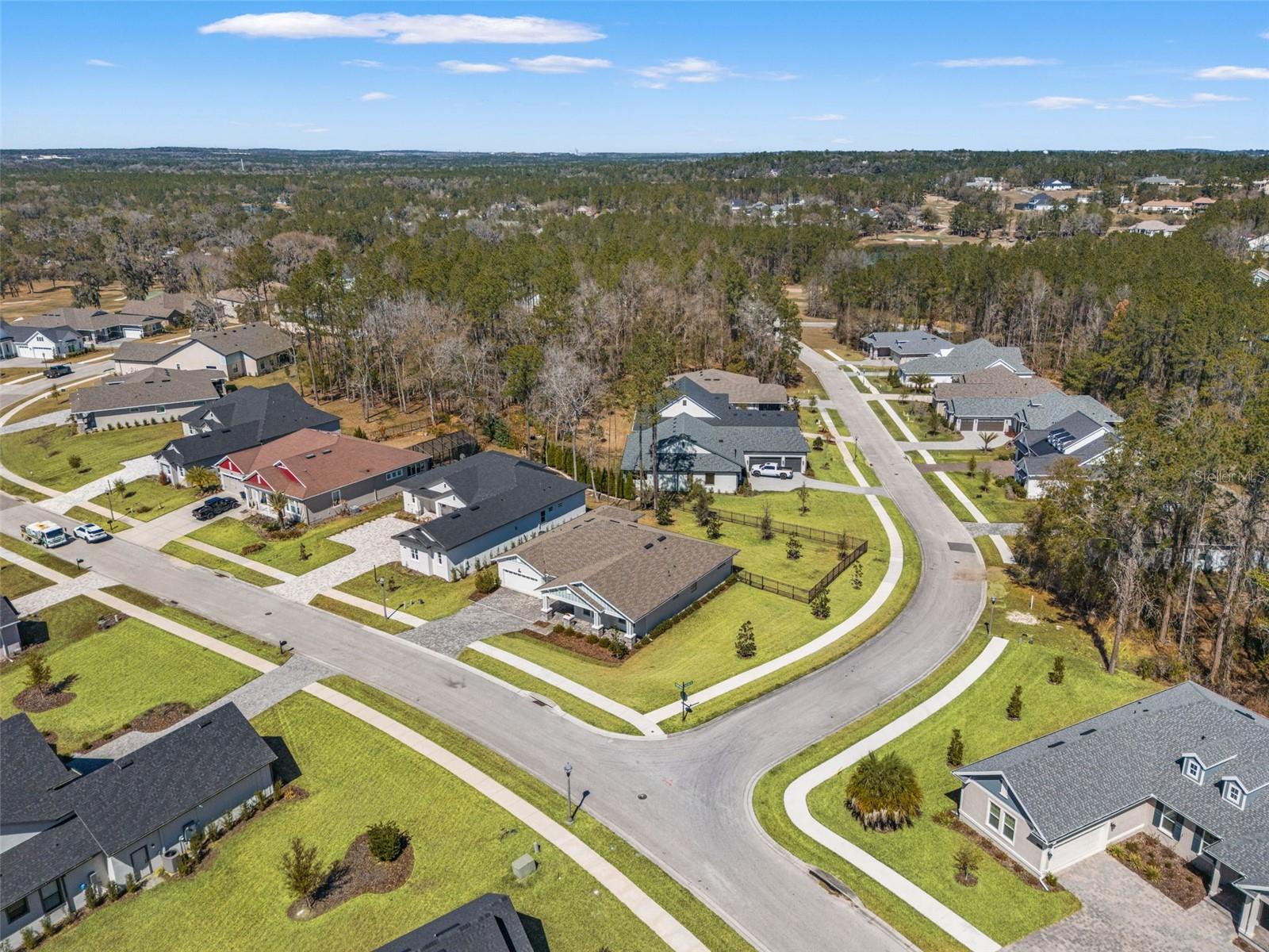 4698 HICKORY OAK DR