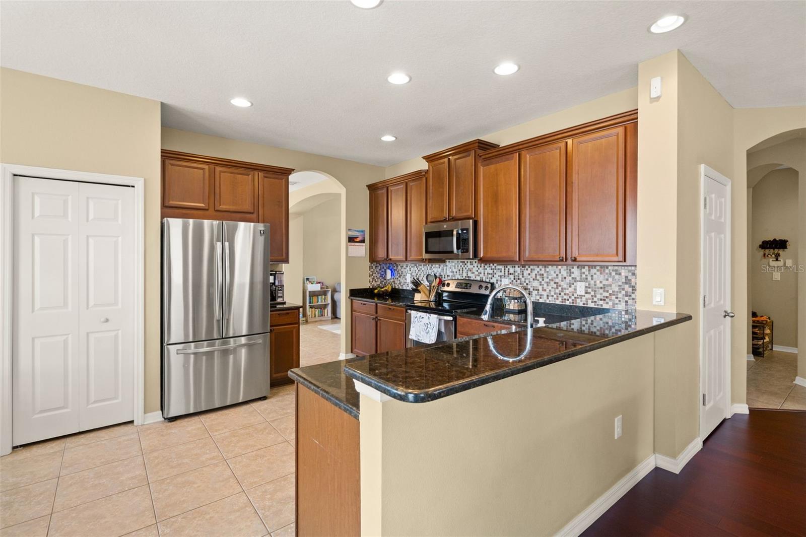 7506 FOREST MERE DR