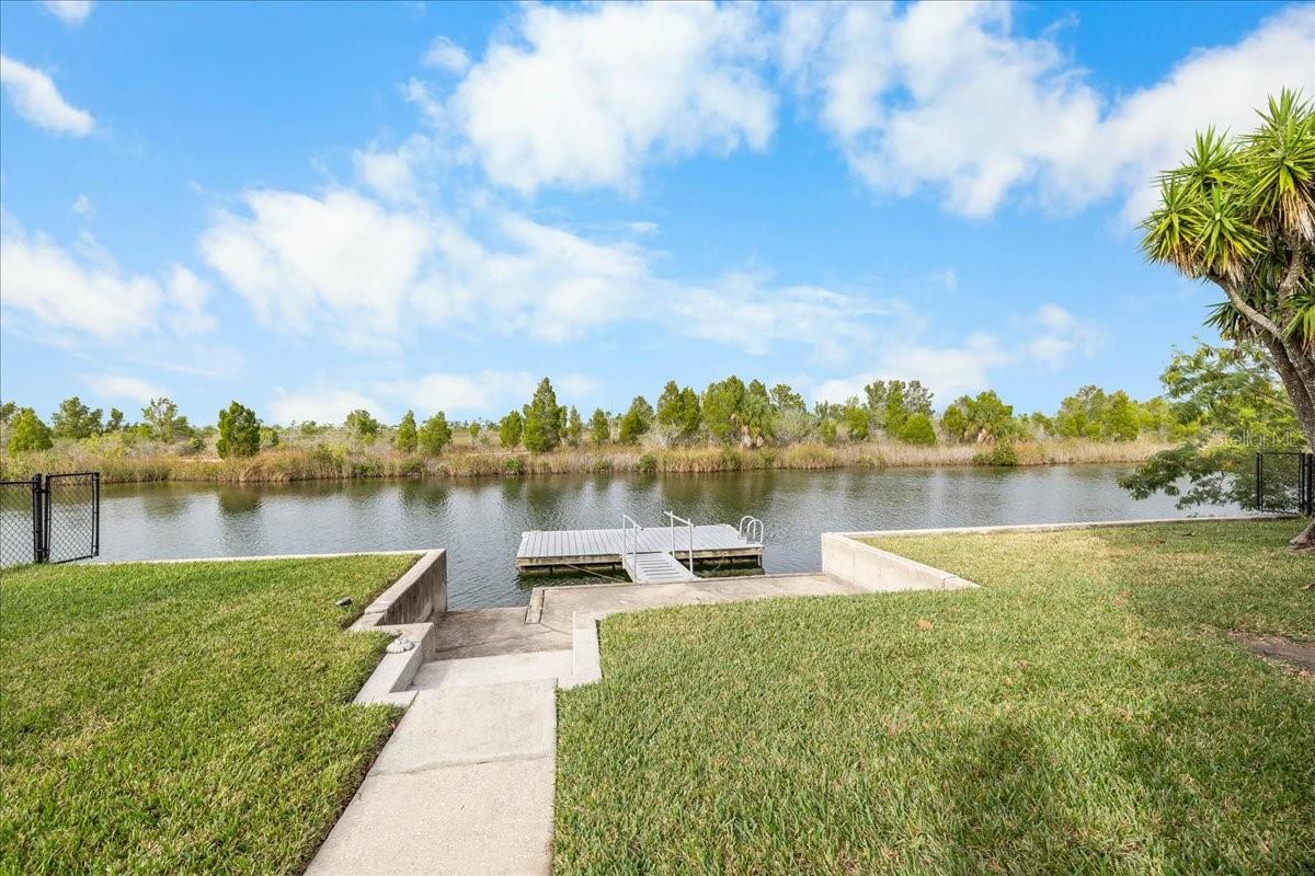 3460 CRAPE MYRTLE DR
