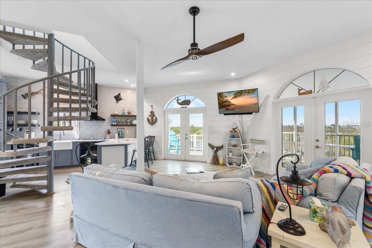 3460 CRAPE MYRTLE DR