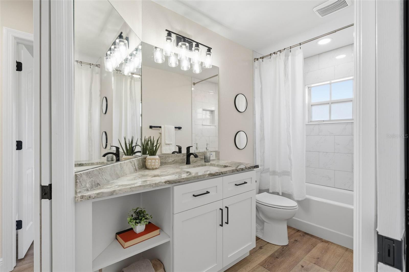 10185 SLEEPY WILLOW CT