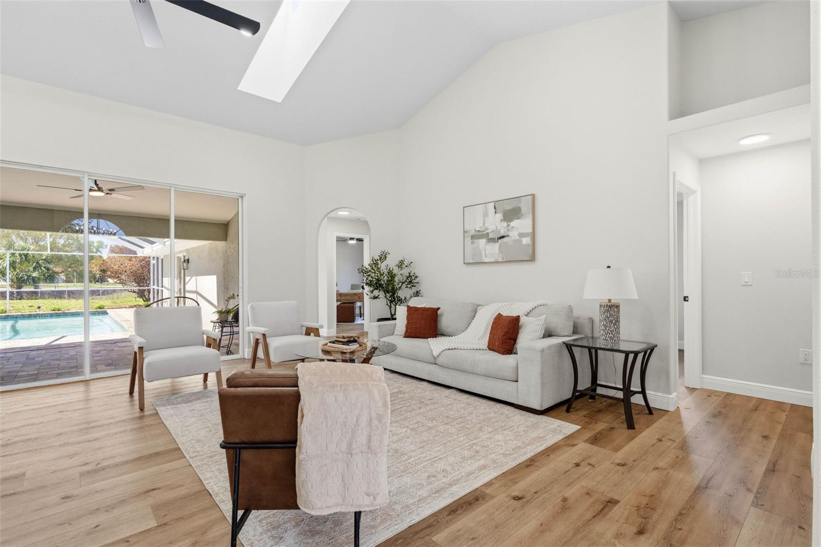 10185 SLEEPY WILLOW CT