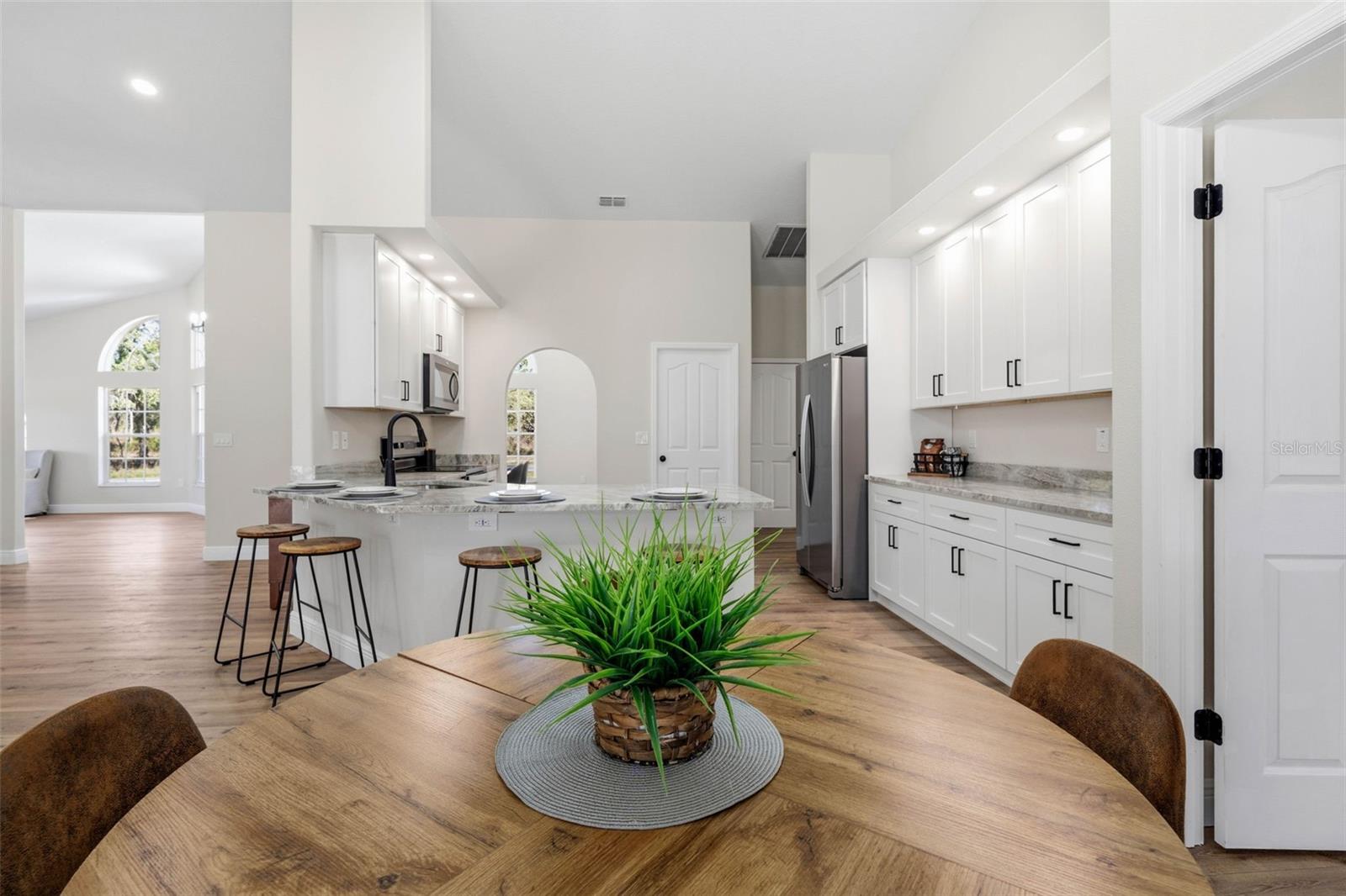 10185 SLEEPY WILLOW CT