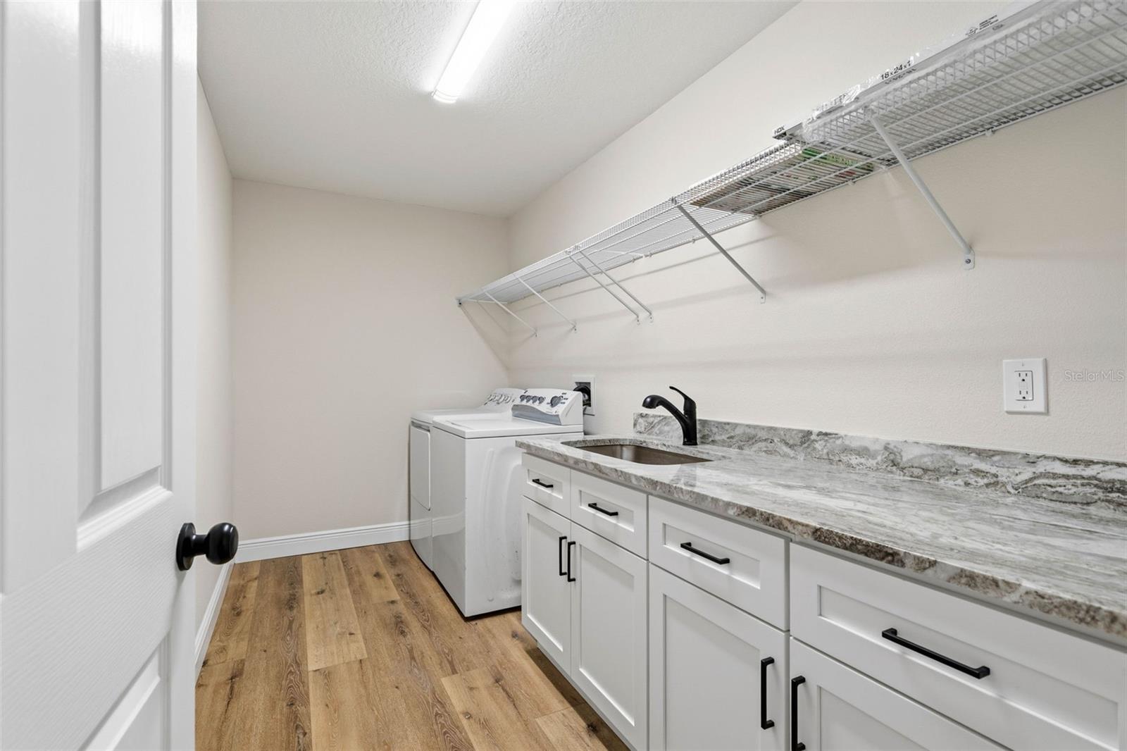 10185 SLEEPY WILLOW CT