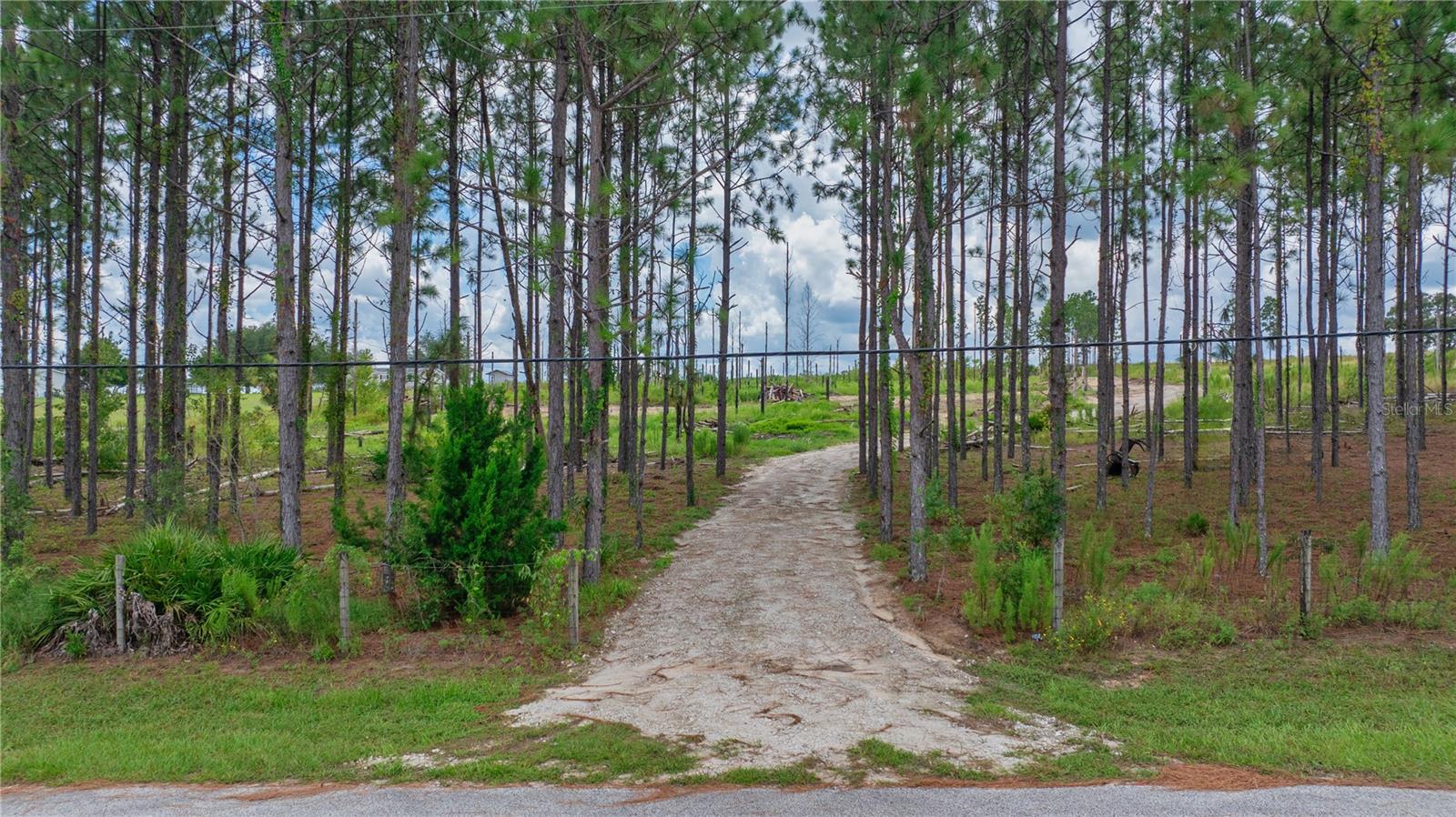 13070 CROWELL RD