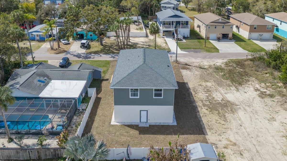 5056 OAK LEAF LN