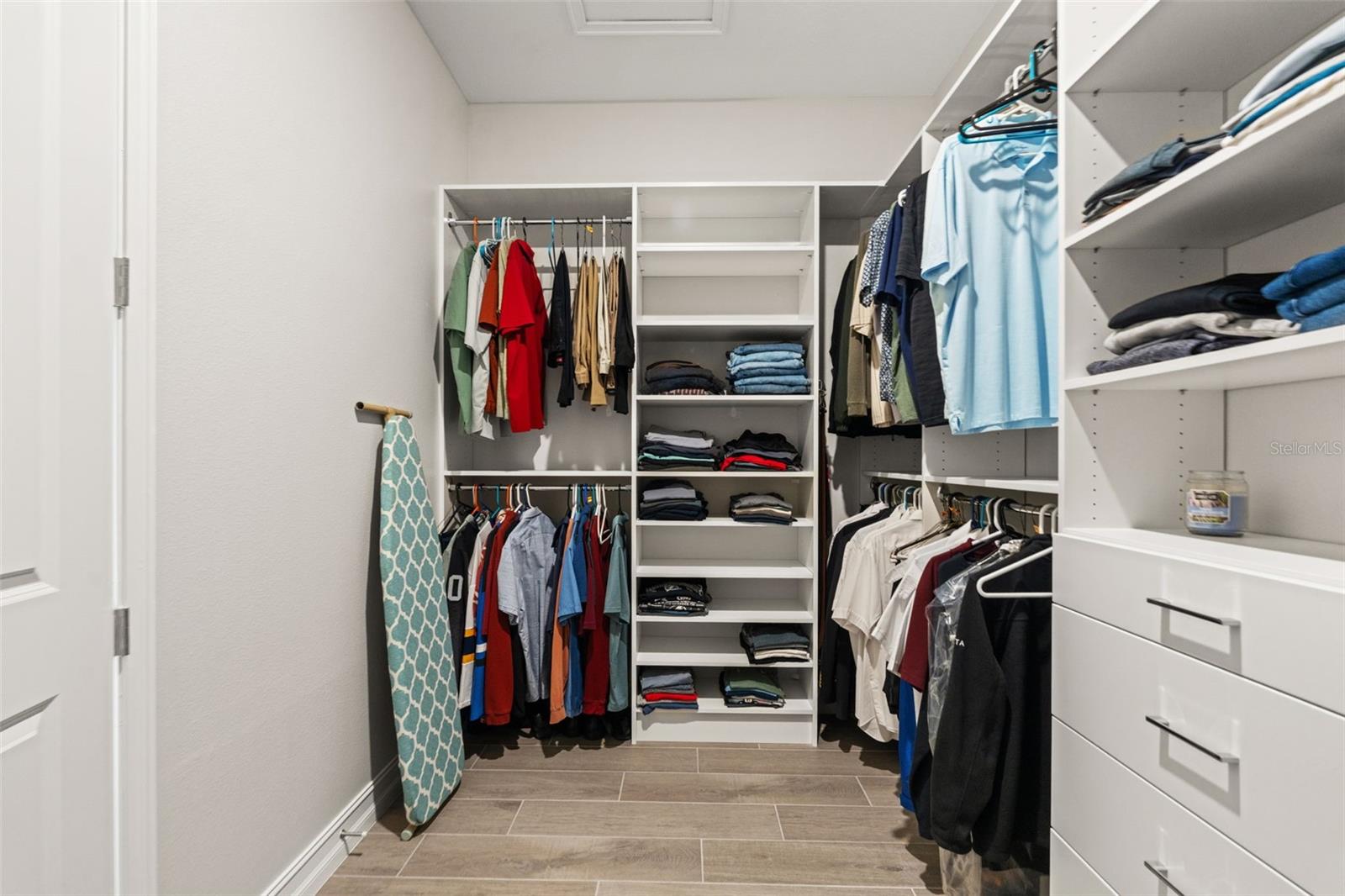 4661 SOUTHERN VALLEY LOOP