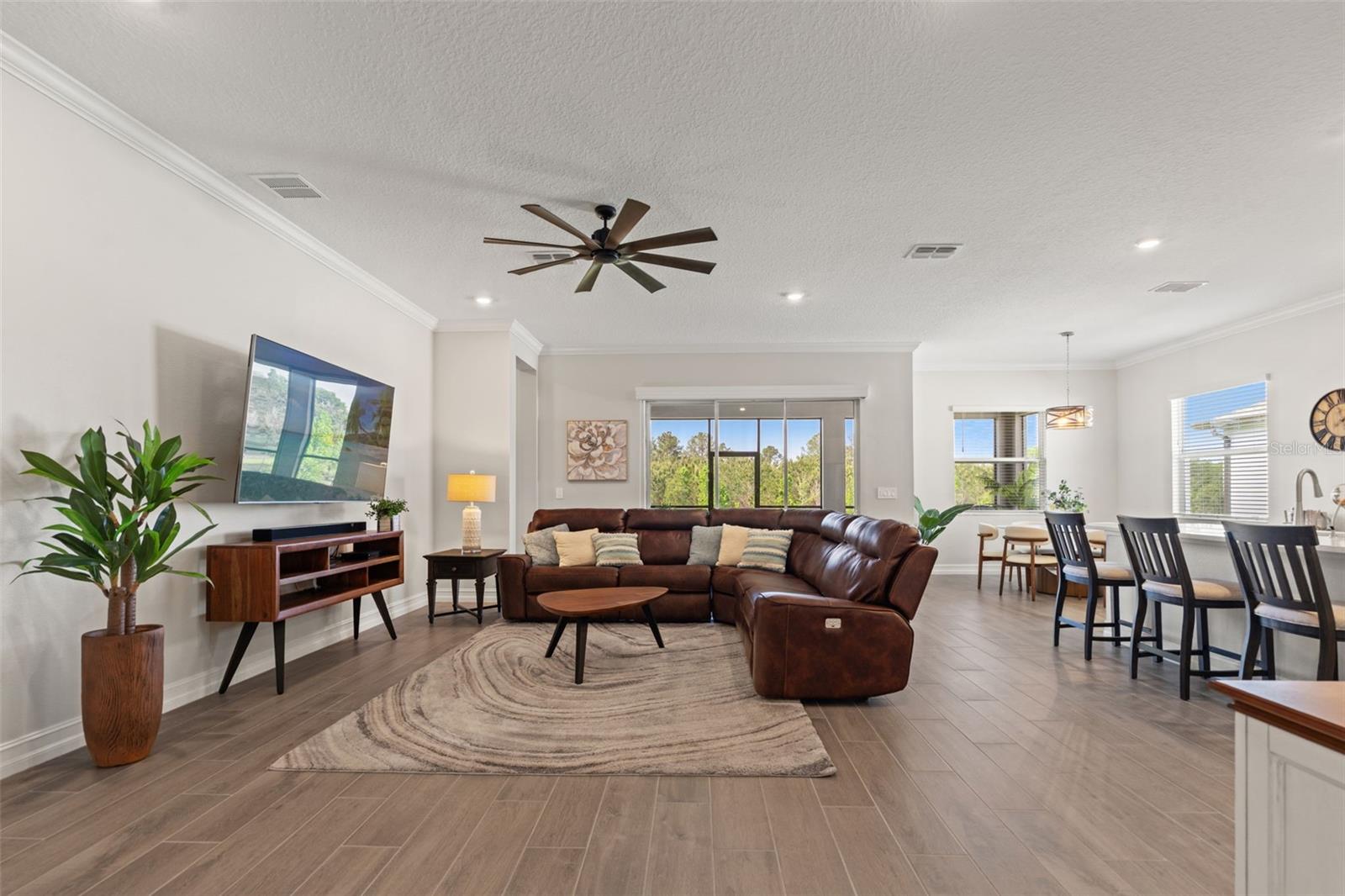 4661 SOUTHERN VALLEY LOOP