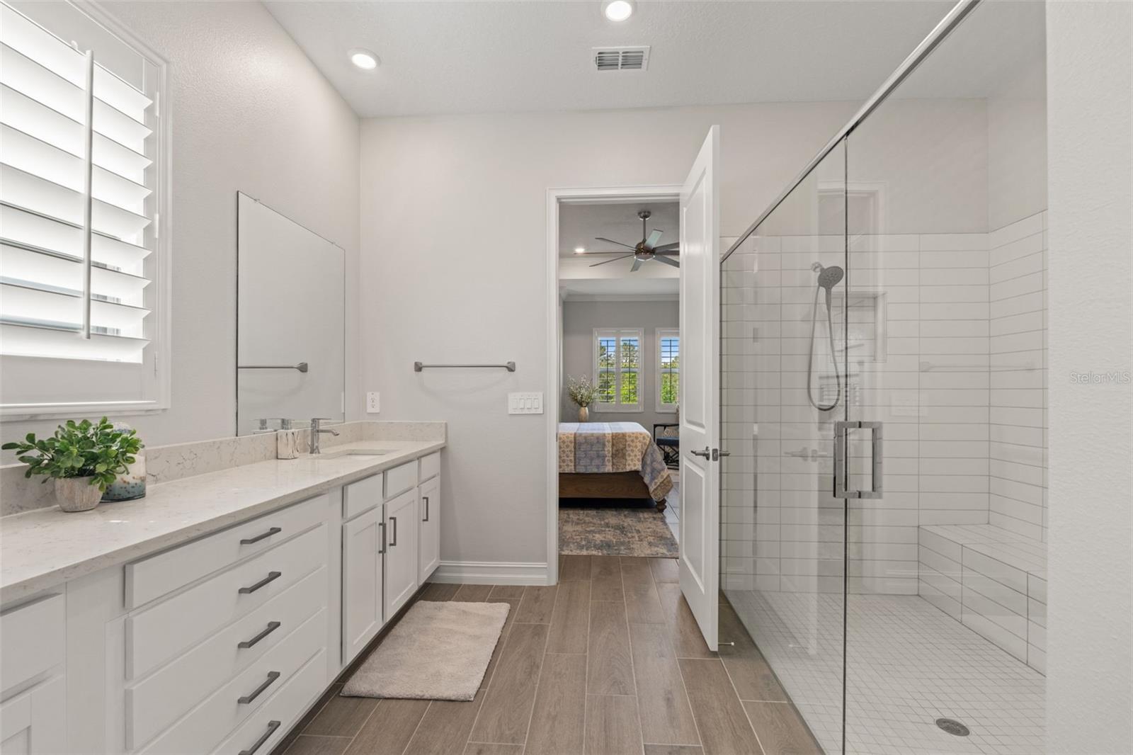 4661 SOUTHERN VALLEY LOOP