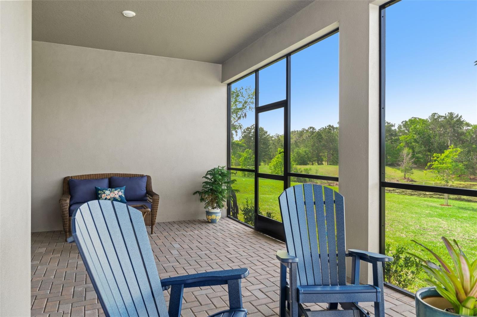 4661 SOUTHERN VALLEY LOOP