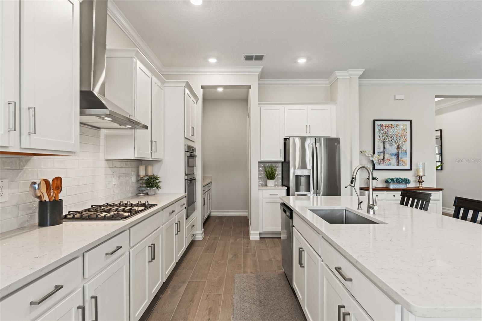 4661 SOUTHERN VALLEY LOOP