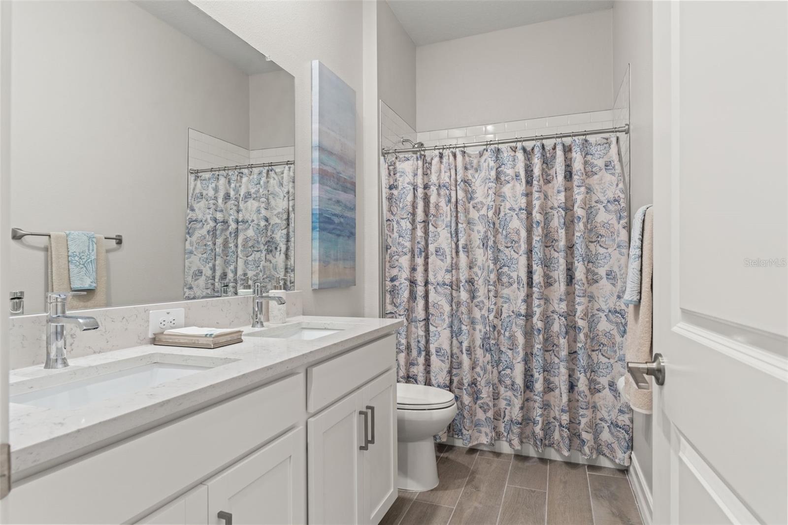 4661 SOUTHERN VALLEY LOOP