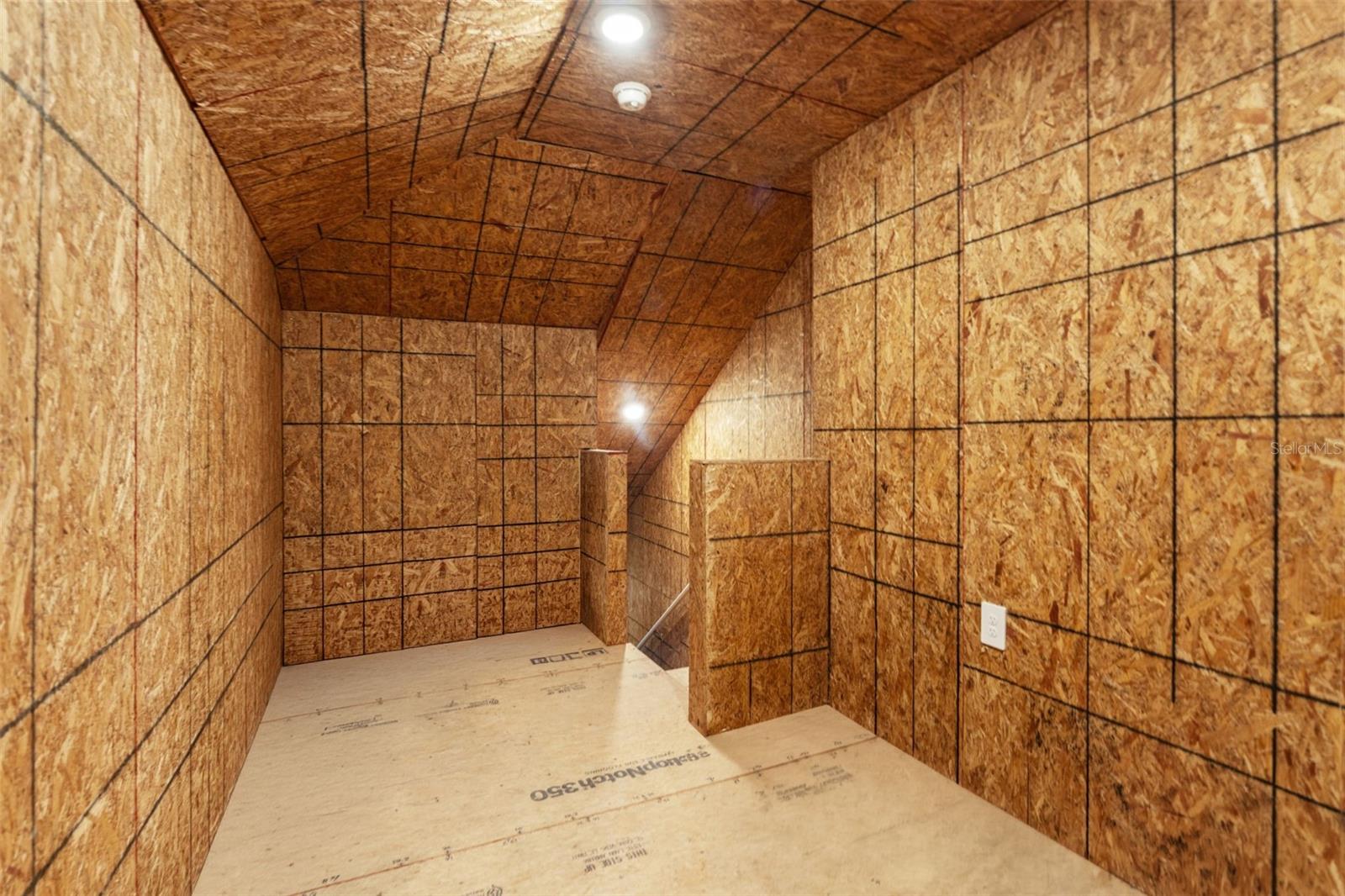 4661 SOUTHERN VALLEY LOOP