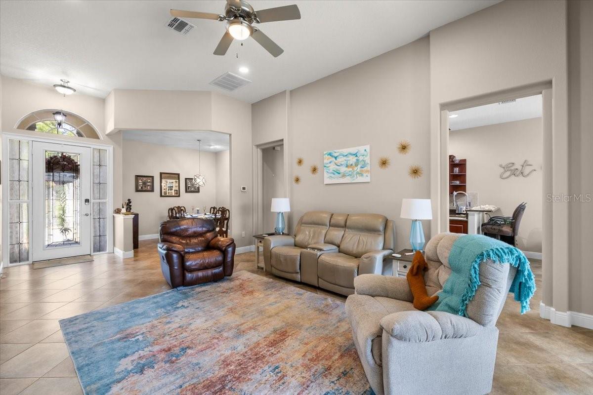 9020 PENELOPE DR