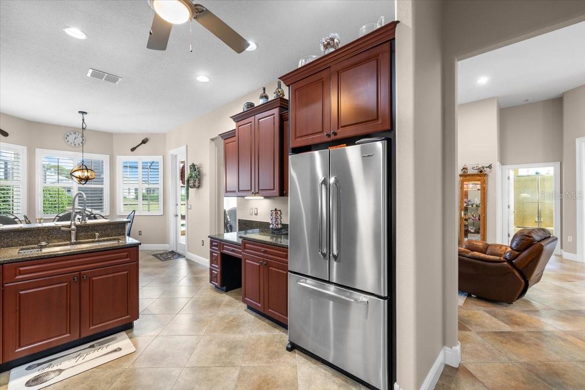 9020 PENELOPE DR