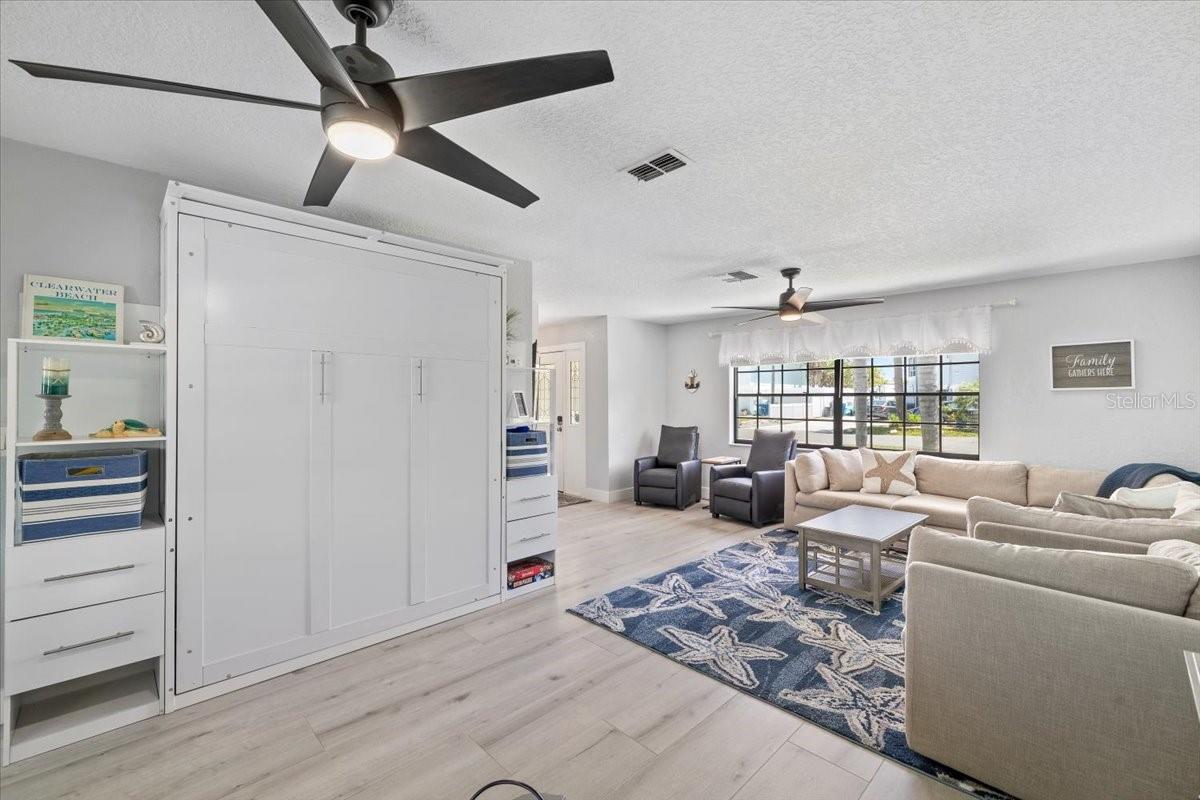 4400 FLEXER DR