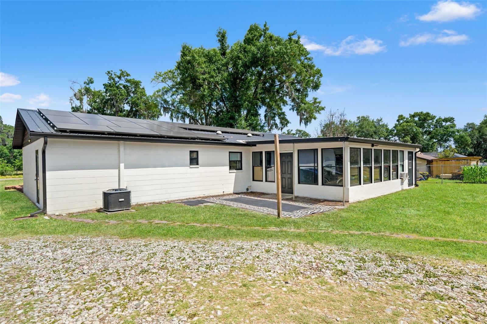 2111 HINSON RD