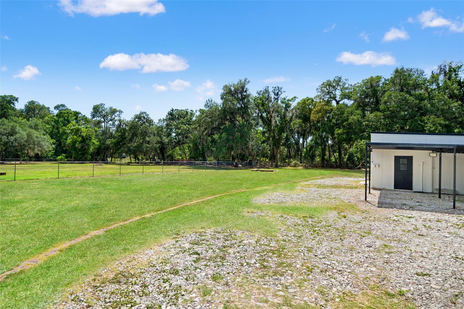 2111 HINSON RD