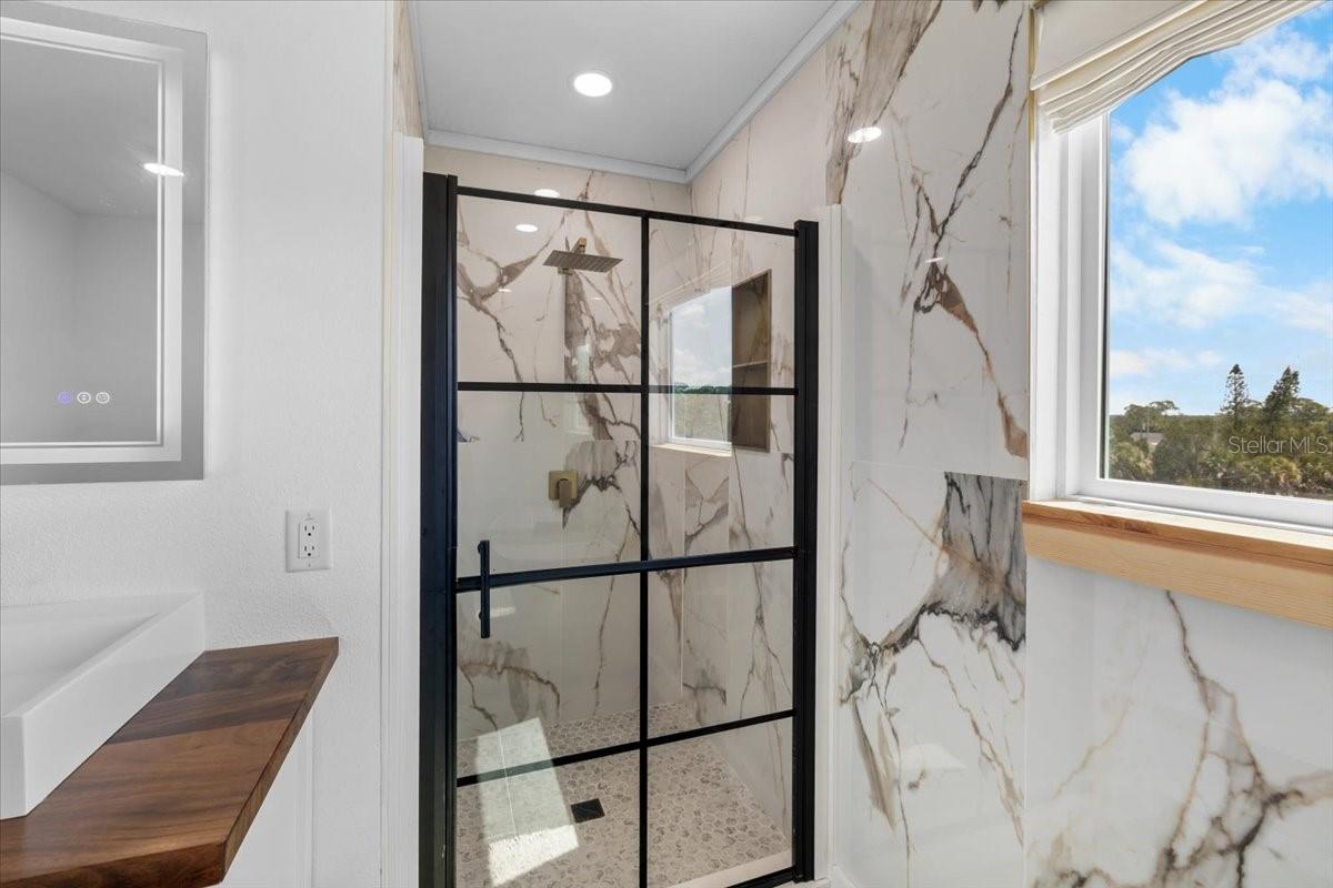 3185 ROSE ARBOR DR