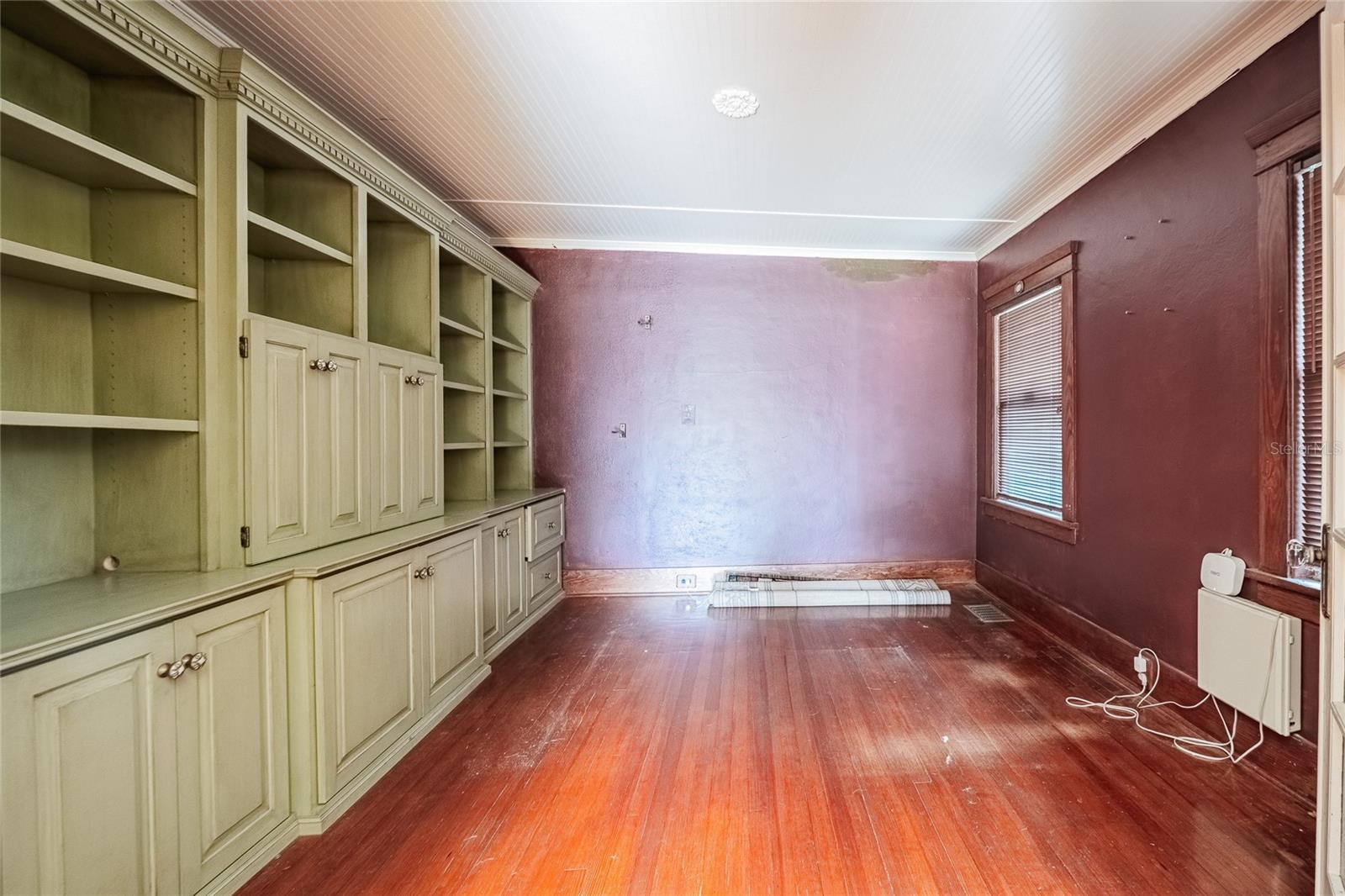 116 S LAKESHORE BLVD