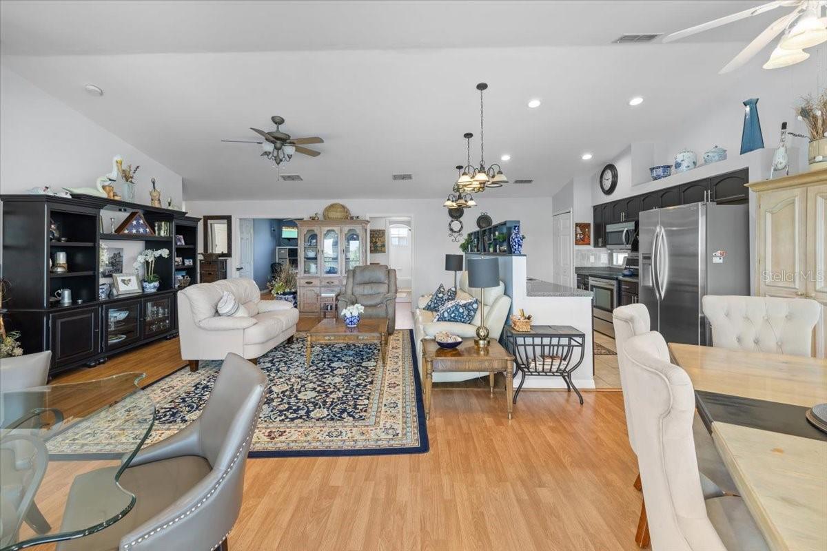 4225 CARLOS CT