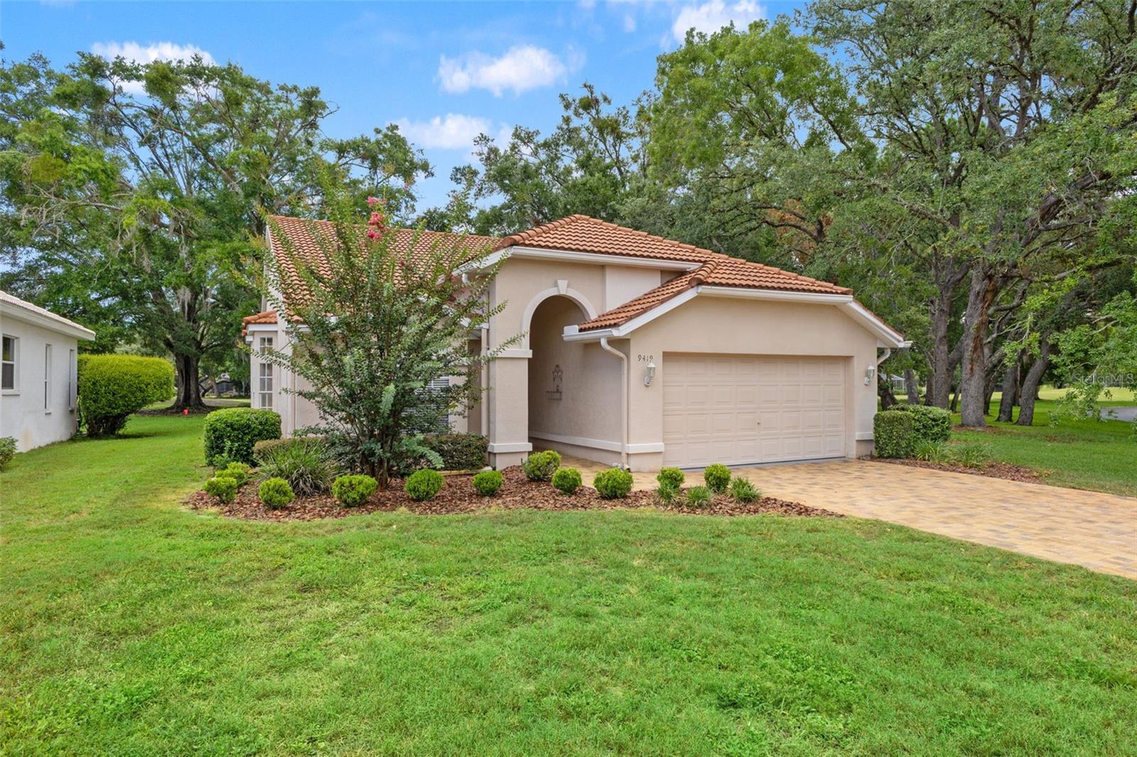 9419 NEW ORLEANS DR