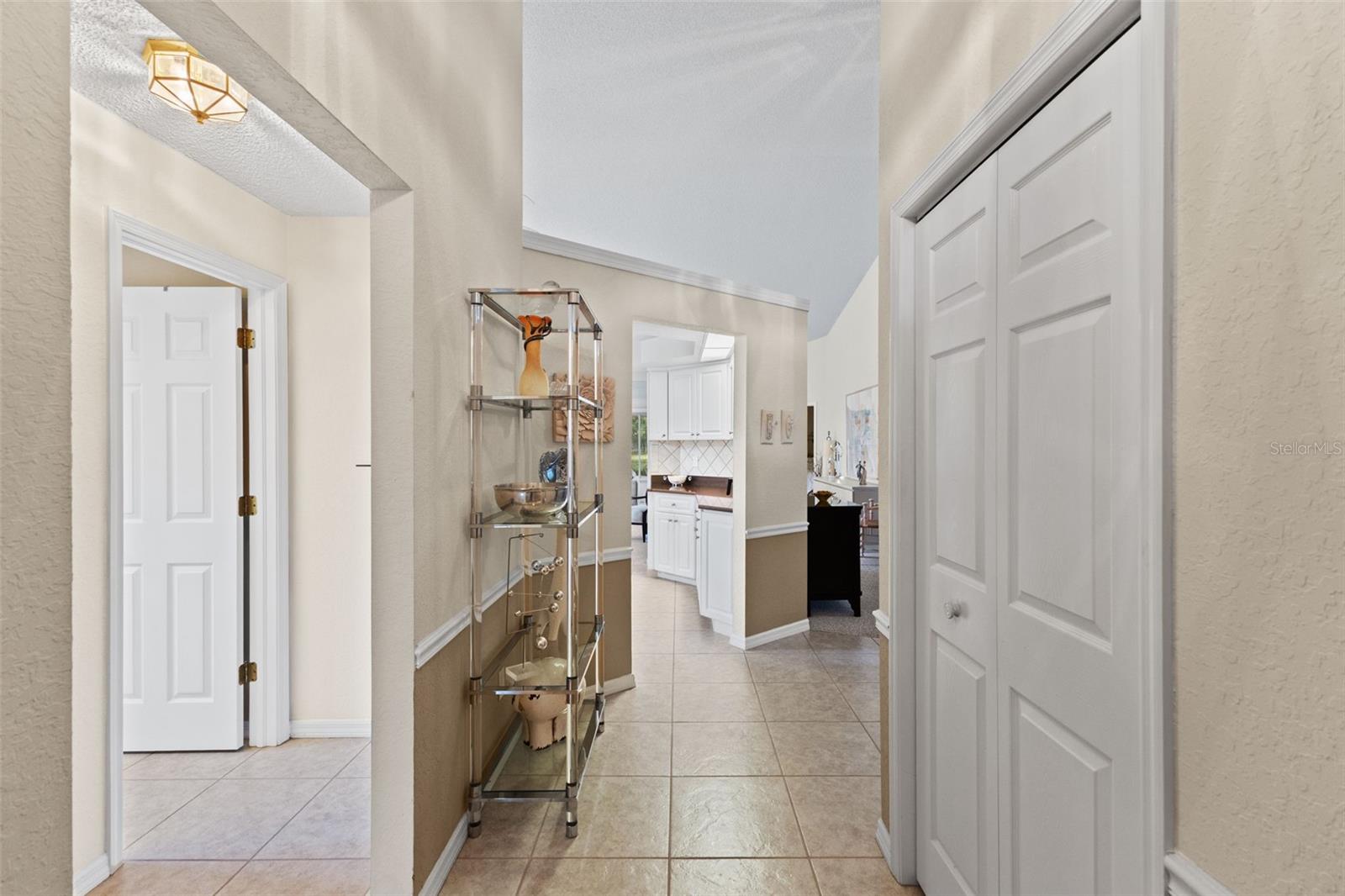 9419 NEW ORLEANS DR