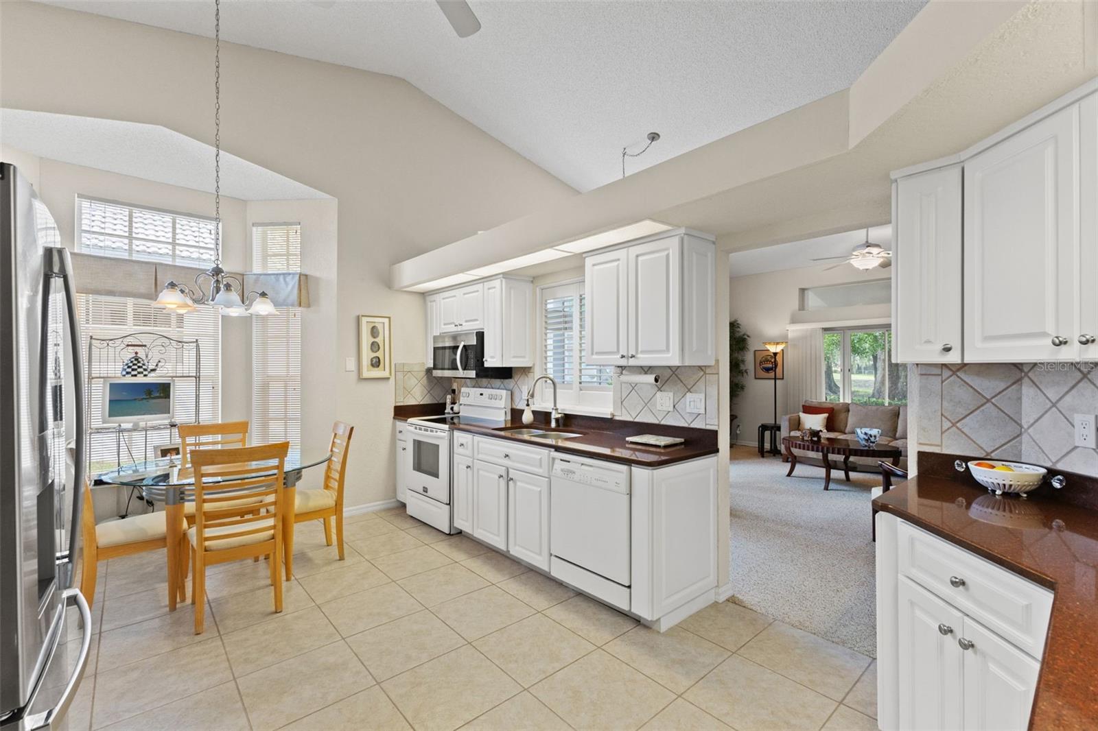 9419 NEW ORLEANS DR