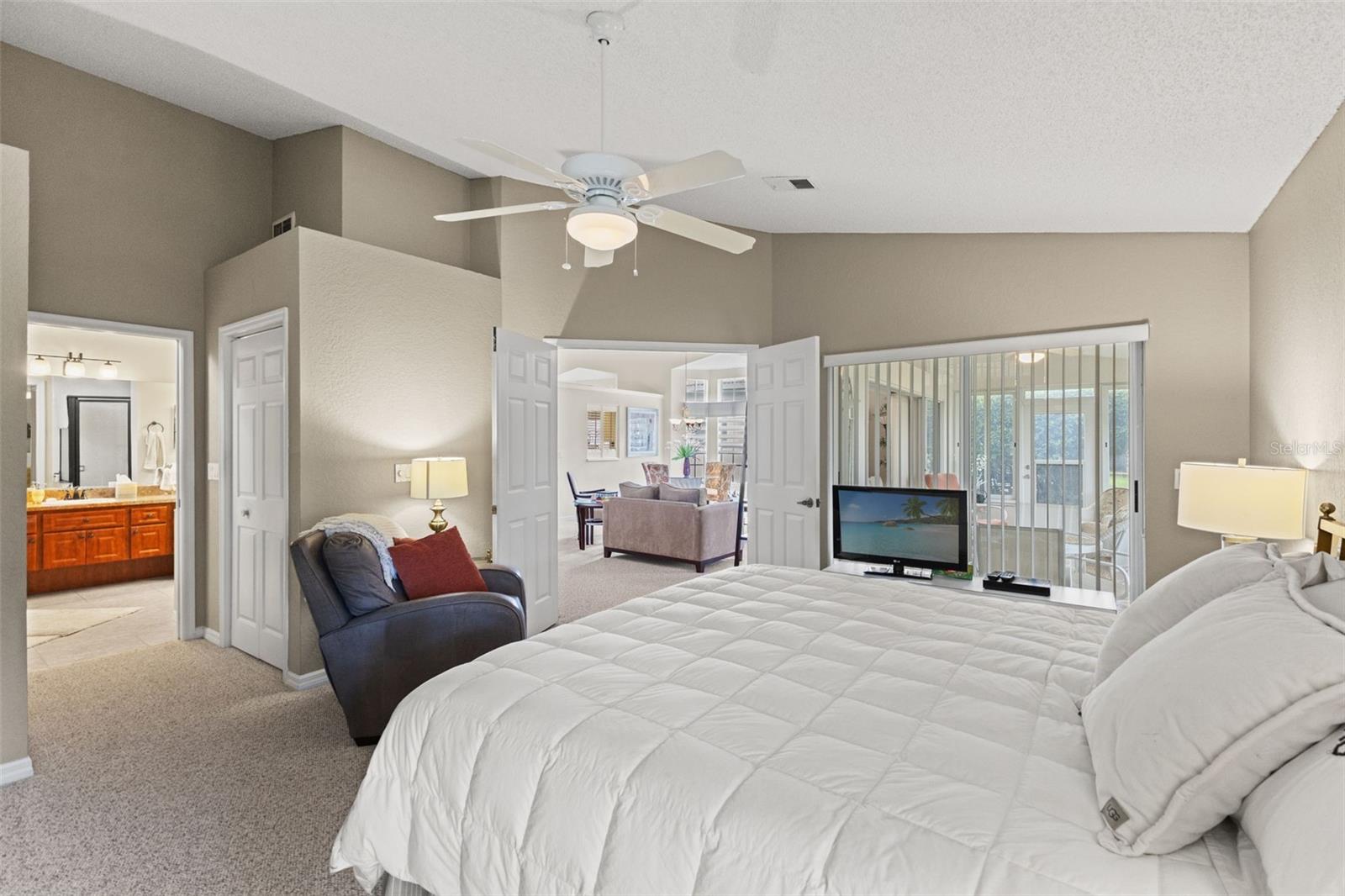 9419 NEW ORLEANS DR