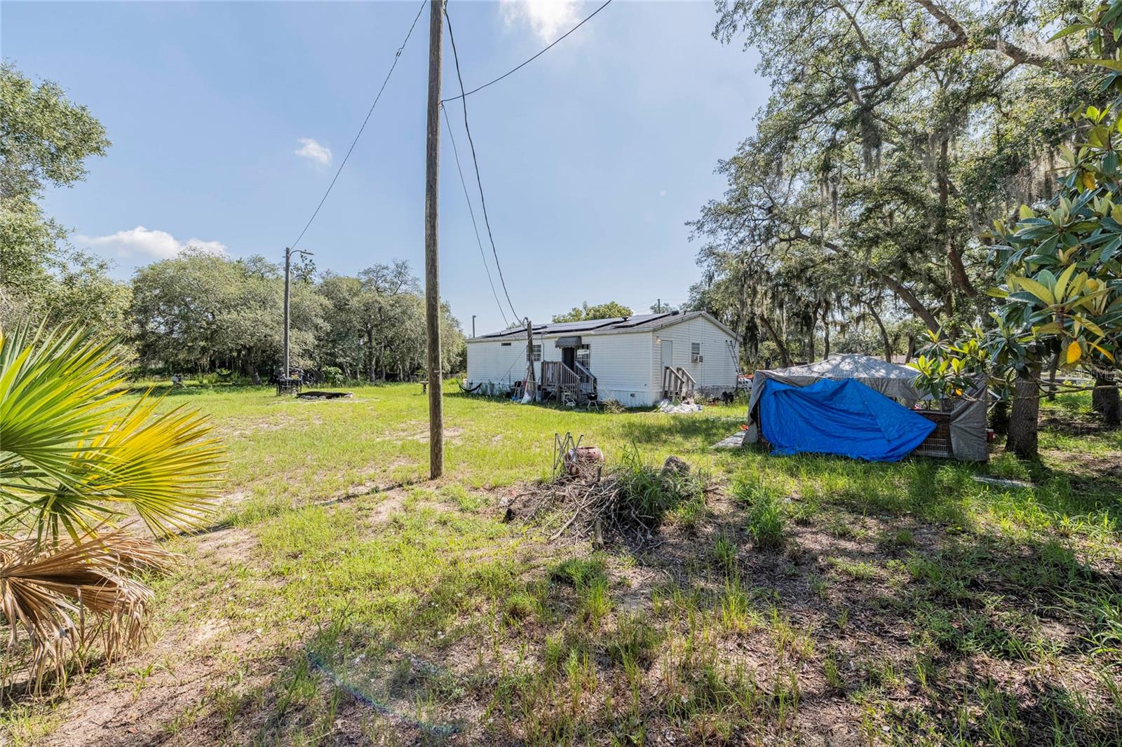 3825 CARRIAGE DR
