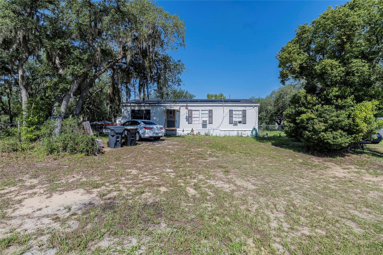 3825 CARRIAGE DR