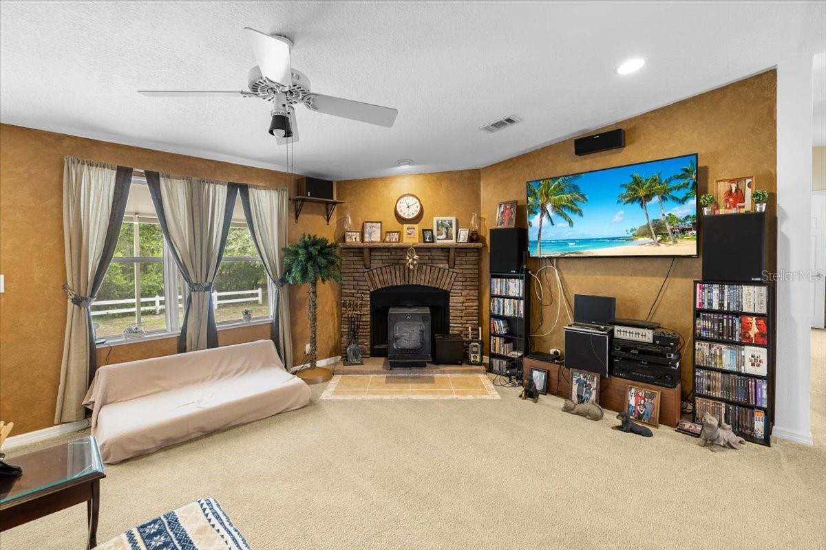 15624 PEACE BLVD