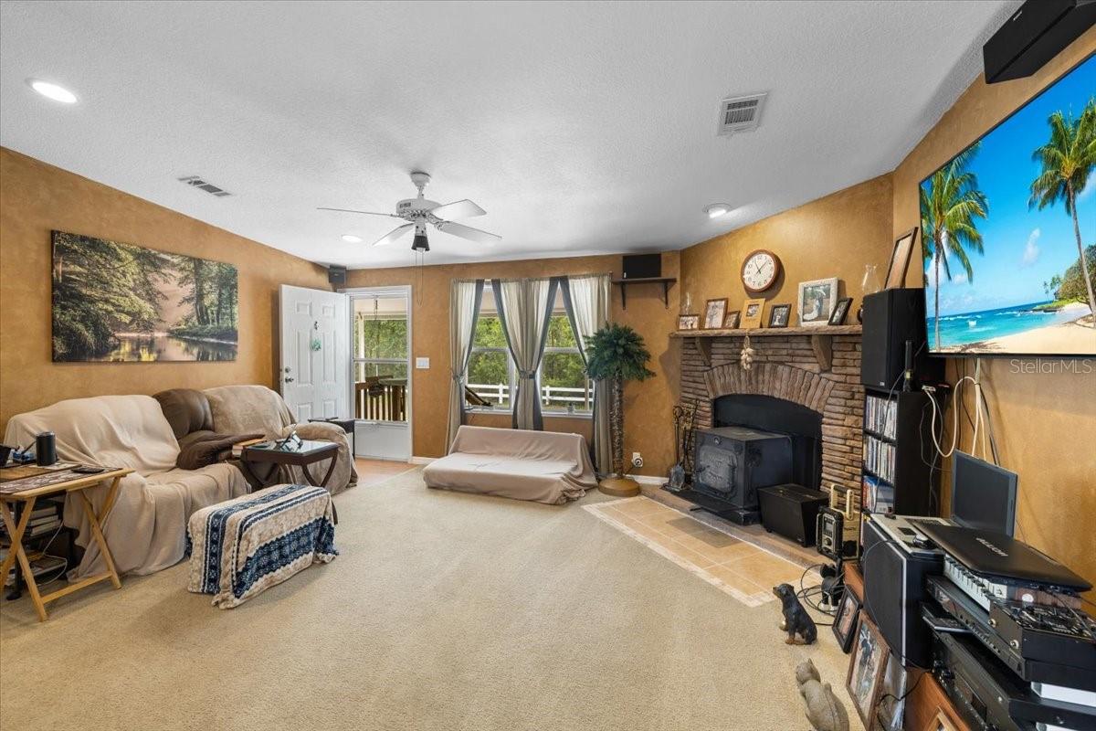 15624 PEACE BLVD