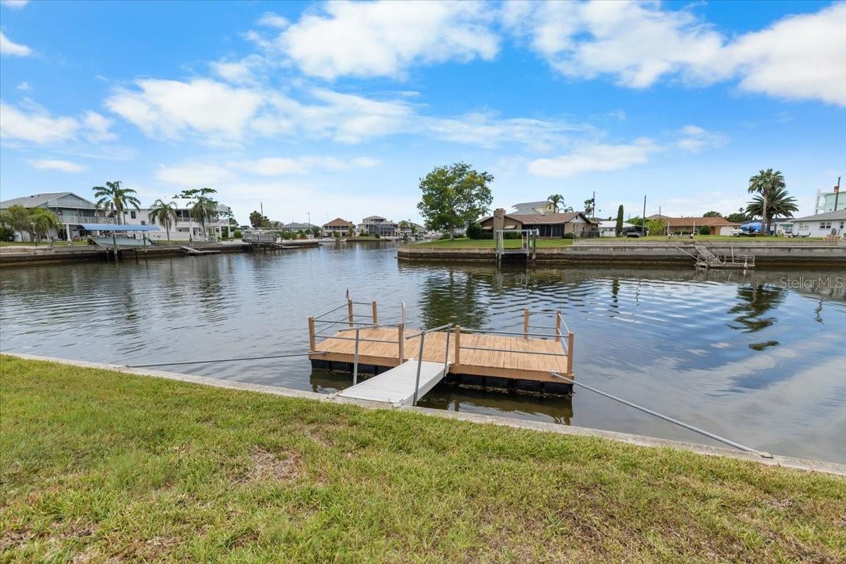 4365 4TH ISLE DR