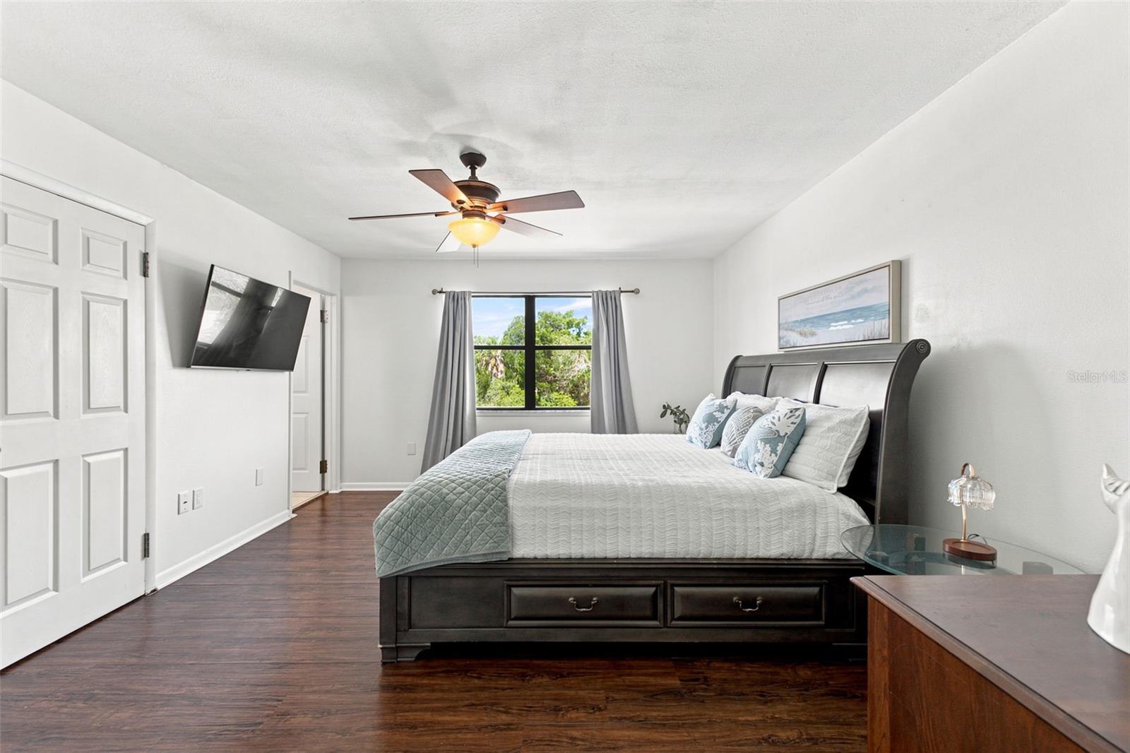 3250 ROSE ARBOR DR
