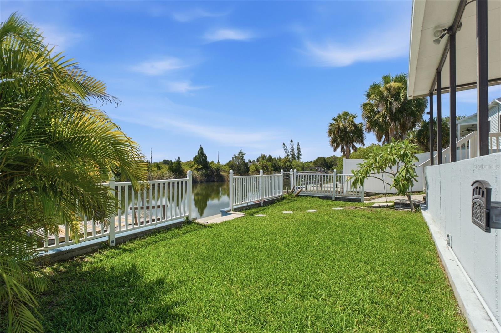 3250 ROSE ARBOR DR