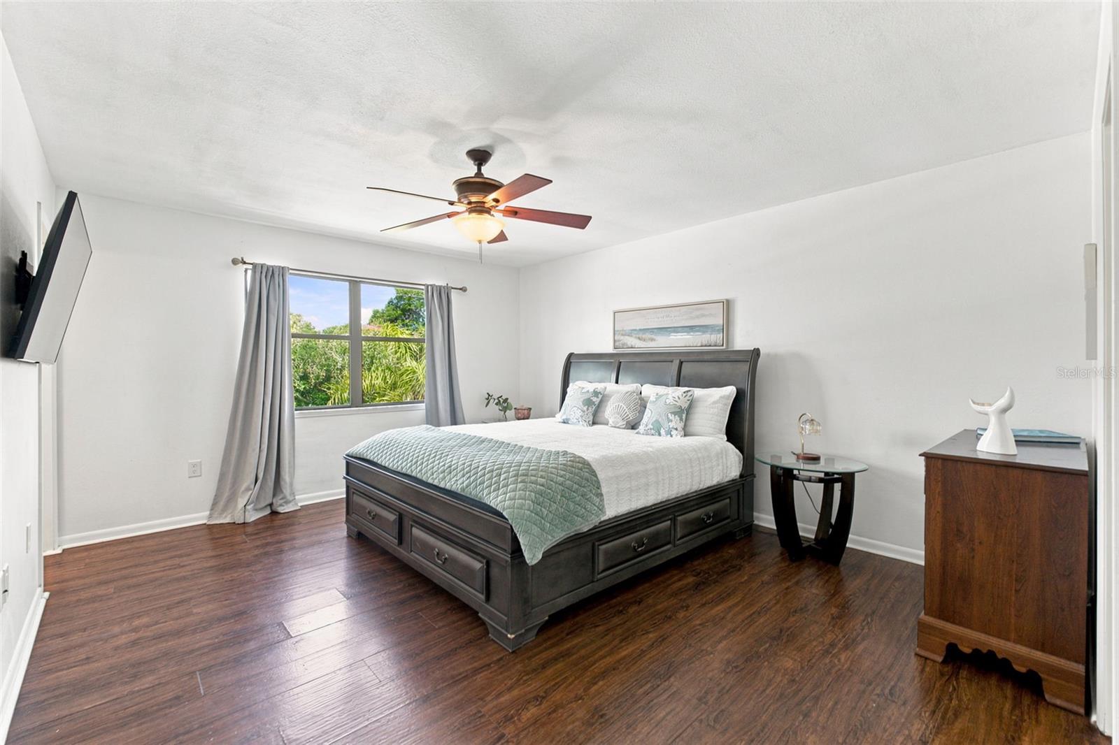 3250 ROSE ARBOR DR