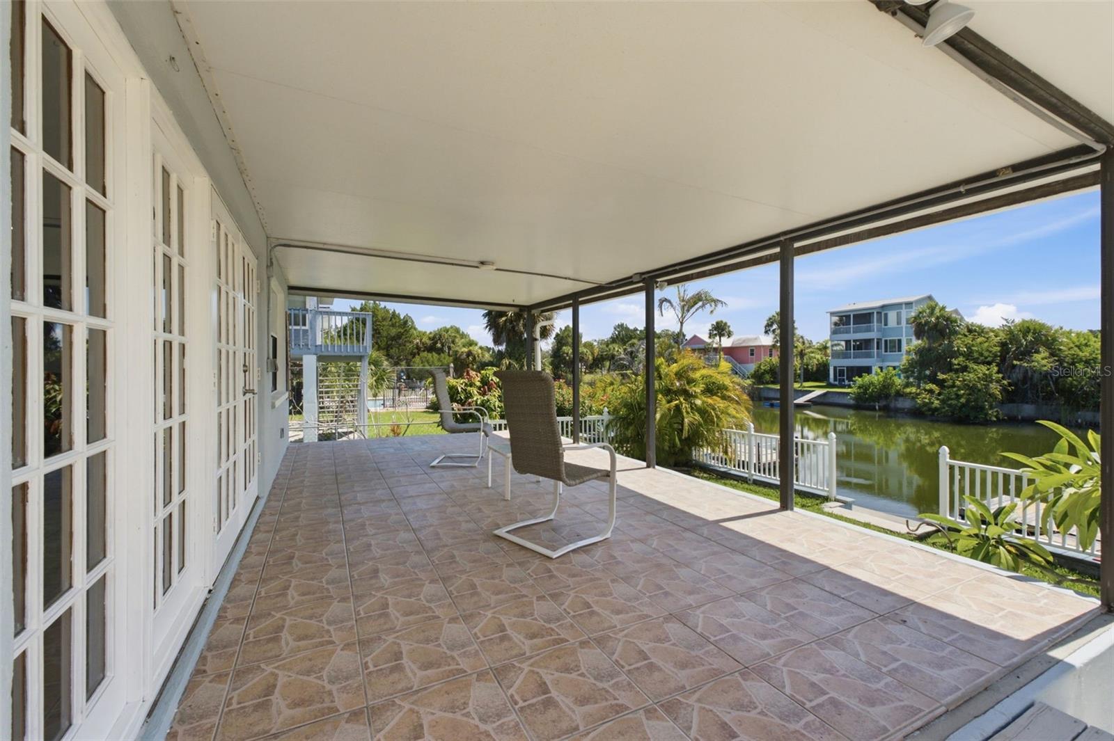 3250 ROSE ARBOR DR