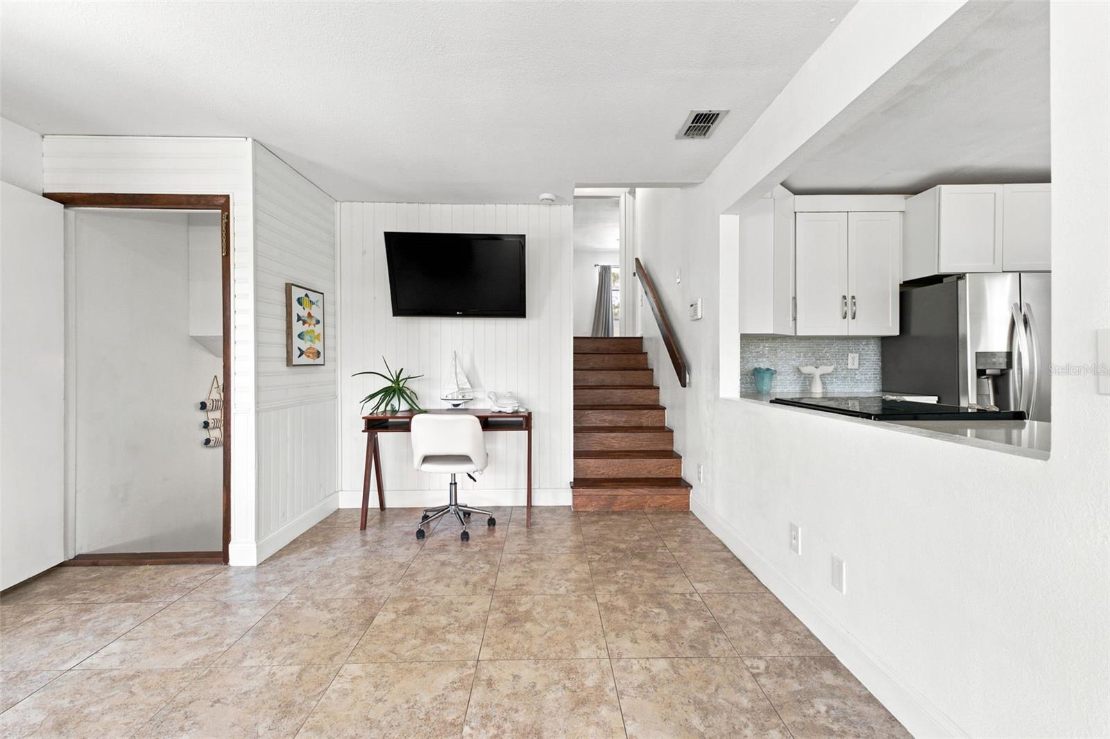 3250 ROSE ARBOR DR