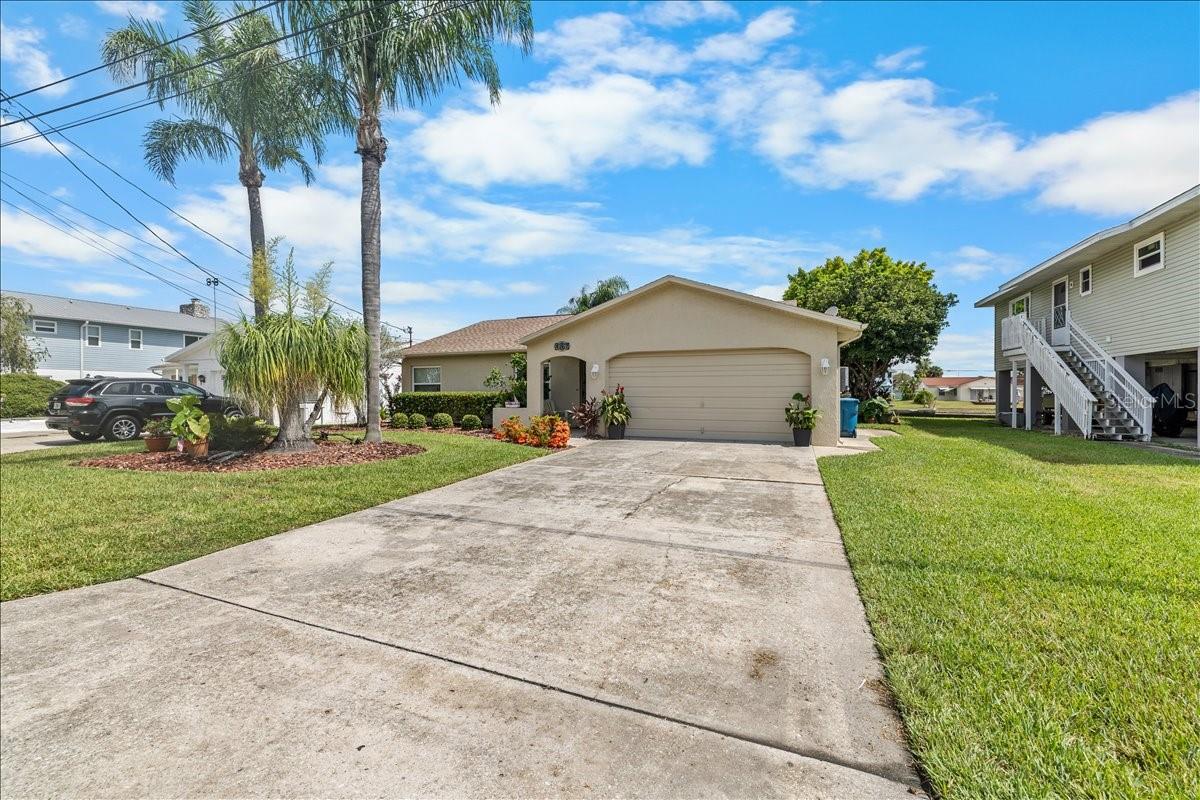 4267 CARLOS CT