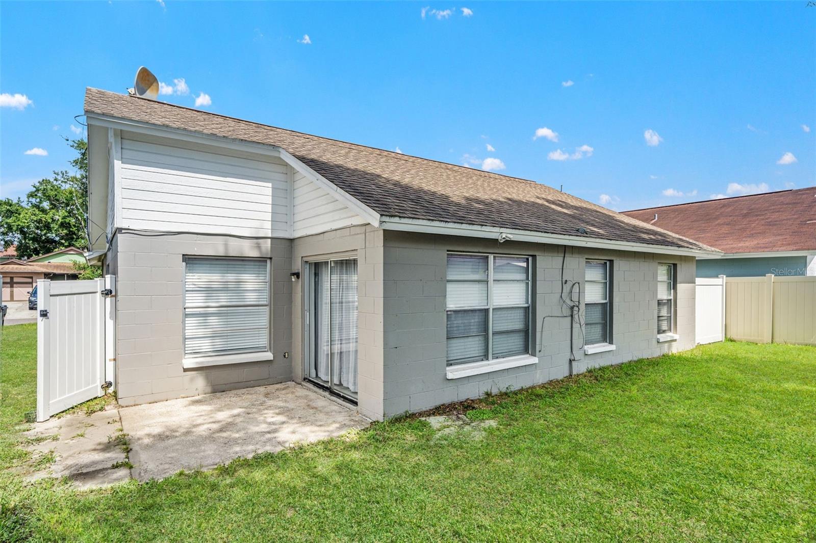12714 TROWBRIDGE LN