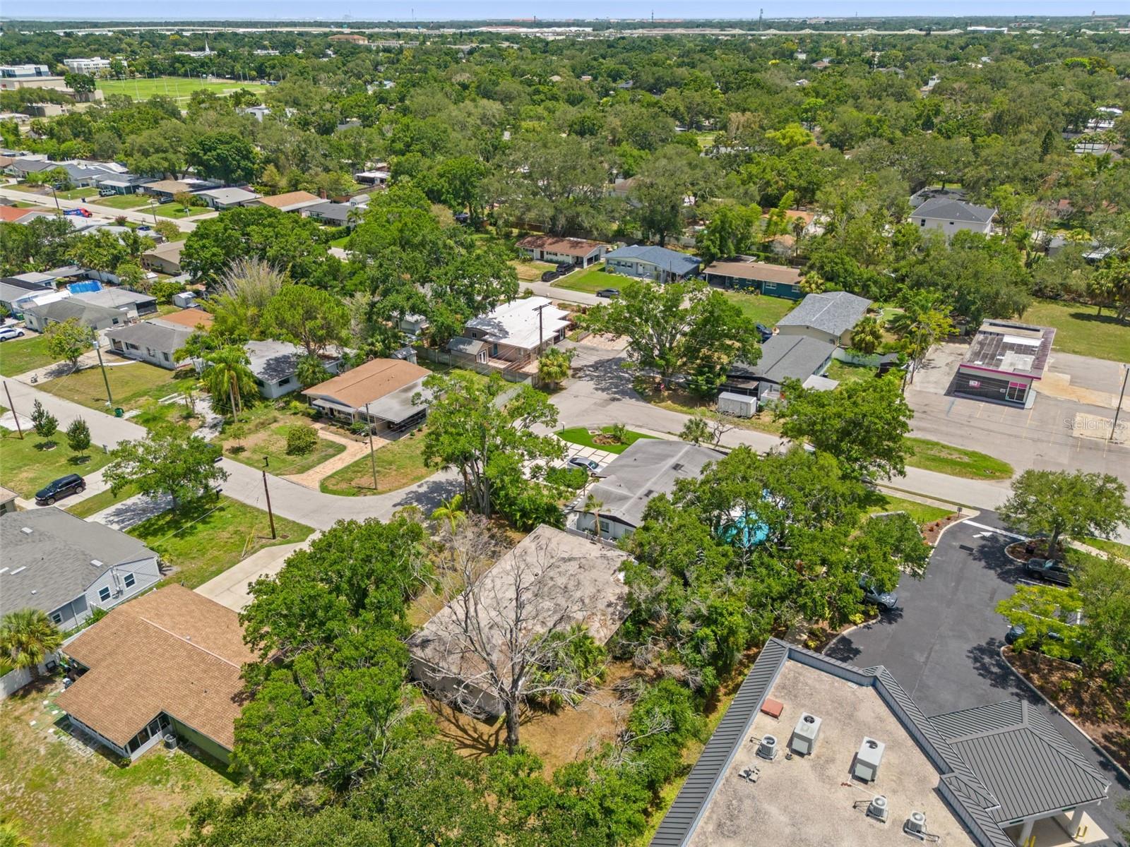 4635 W BAY VILLA AVE
