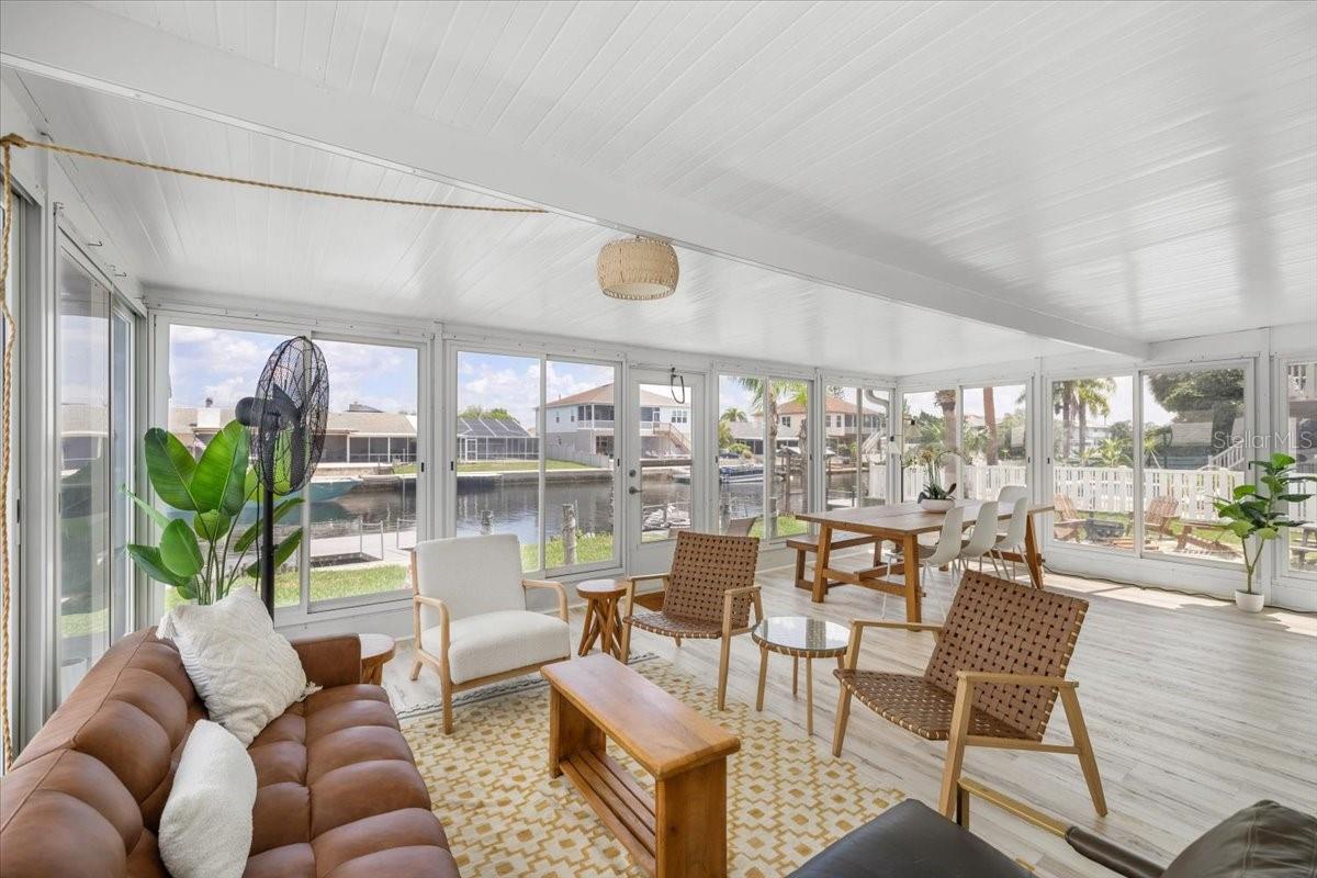 4009 CASA CT