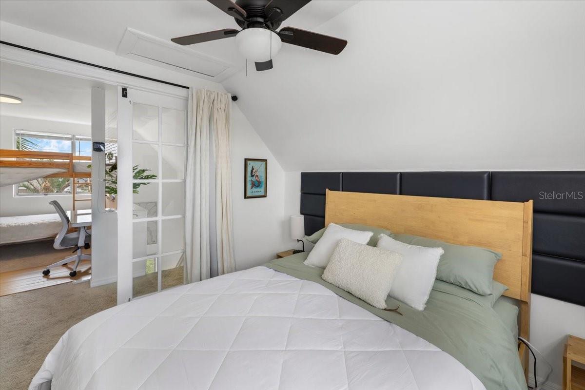 4009 CASA CT
